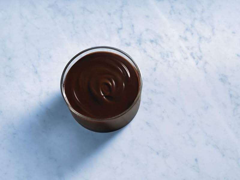 Ghirardelli premium sauce net wt 5 lb, 7.3 Oz, Chocolate, 87.3 Oz - Image 3