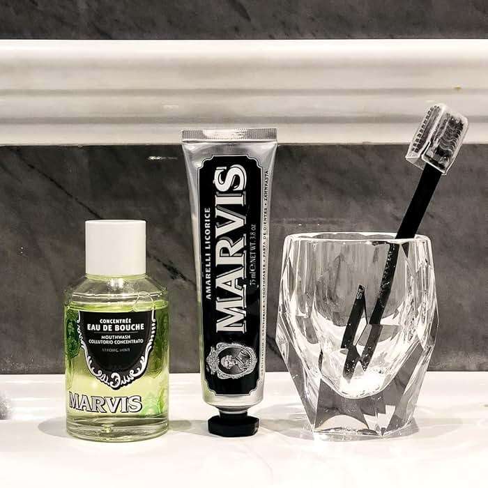 Marvis Strong Mint Mouthwash, Concentrate, 4.1 Fl Oz - Image 5