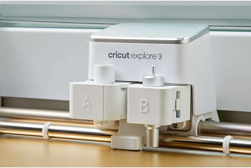 Cricut Premium Fine-Point Replacement Blade, Cutting Blade with Improved Design, Cuts Light to Mid-Weight Materials, for Personalized Crafts, Compatible with Cricut Maker & Explore Machines, 1 Count - Image 2