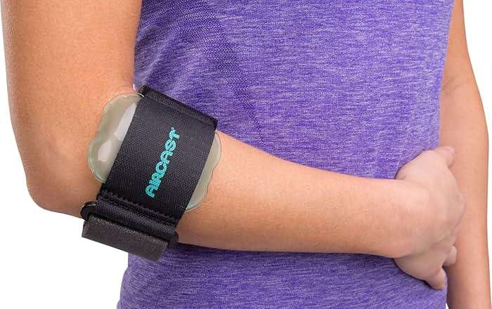 Aircast Pneumatic Armband: Tennis/Golfers Elbow Support Strap, Black - Image 1