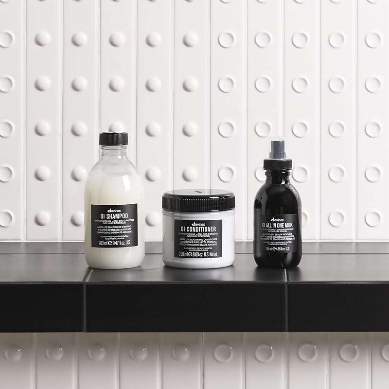 Davines OI Shampoo, Milky-Smooth Hydrating Cleanser for All Hair Types - Antioxidant-Rich Formula with Roucou Oil for Extraordinary Shine, Softness, Volume & Protection, Sulfate-Free - Image 6