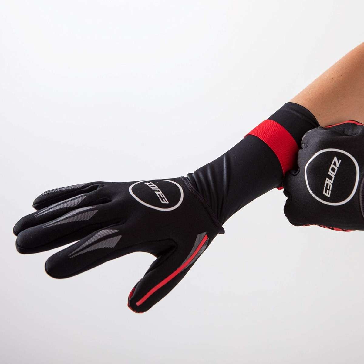 ZONE3 Neoprene Swim Gloves - Image 2