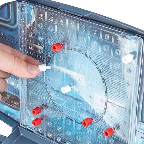 Hasbro Gaming Battleship with Planes Strategy Board Game for Ages 7 and Up (Amazon Exclusive) - Image 4