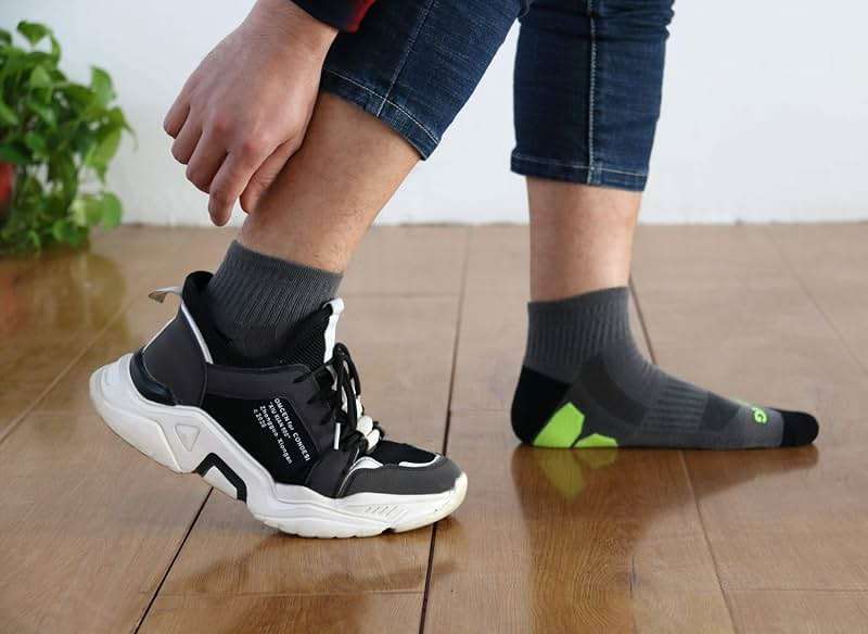 BERING Men's Performance Athletic Ankle Running Socks (6 Pairs) - Image 7
