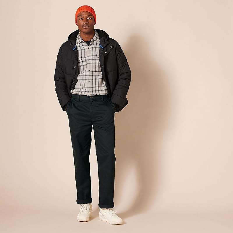 Amazon Essentials Men's Classic-Fit Wrinkle-Resistant Flat-Front Stretch Chino Pant - Image 5