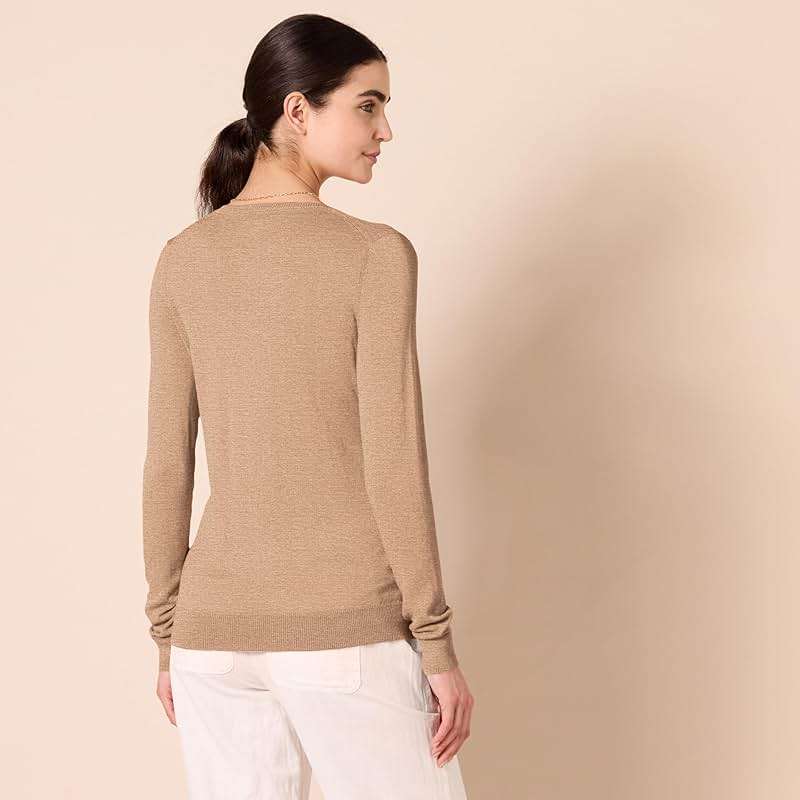Amazon Essentials Women's Regular-Fit Lightweight Long-Sleeve V-Neck Sweater - Image 3