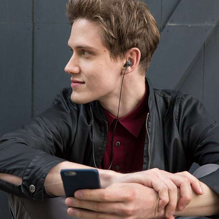 Bose SoundTrue Ultra in-ear headphones -compatible for Apple devices 741629-0010-cr Charcoal (Renewed) - Image 6