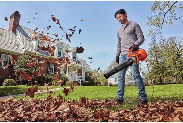 BLACK + DECKER Electric Leaf Blower, Hand Held Blowers for Lawn Care, Up to 450 CFM and 140 MPH Power, Axial, Lightweight, Corded (BEBL750) - Image 7