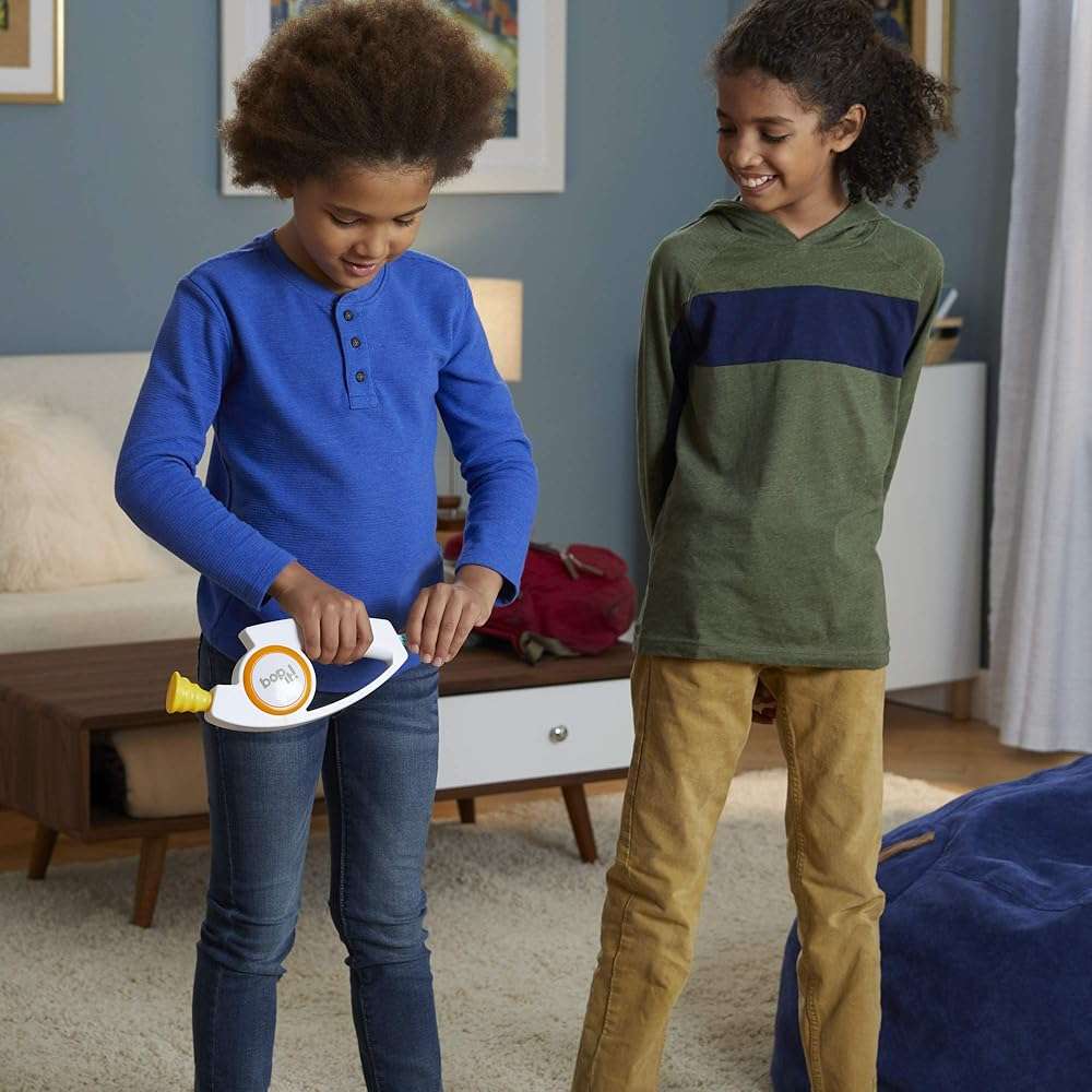 Hasbro Gaming Bop It! Electronic Game for Kids Ages 8 and up, Kids Games for 1 or More Players, Board Games for Kids, Kids Gifts - Image 9