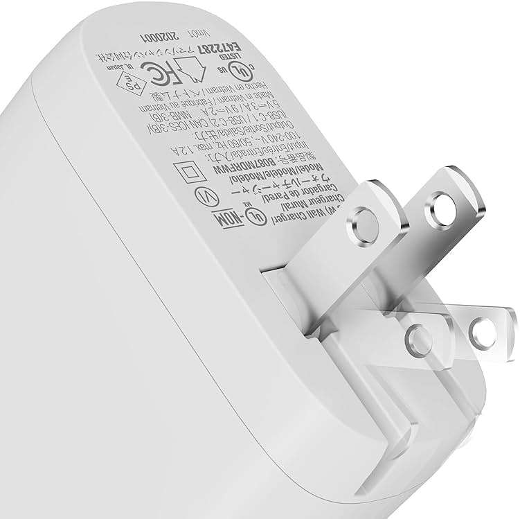 Amazon Basics 36W Dual Port USB-C Wall Charger with Power Delivery, Foldable Plug, for Tablets and Phones, Apple Watch, White, 2.34 x 1.09 x 2.21 in (PD36U-2TNB) - Image 3