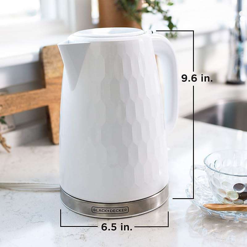 BLACK+DECKER 1.7L Cordless Electric Kettle, KE1560W, Premium Texture, Water Window, Rapid Boil, Auto Shutoff, White - Image 10