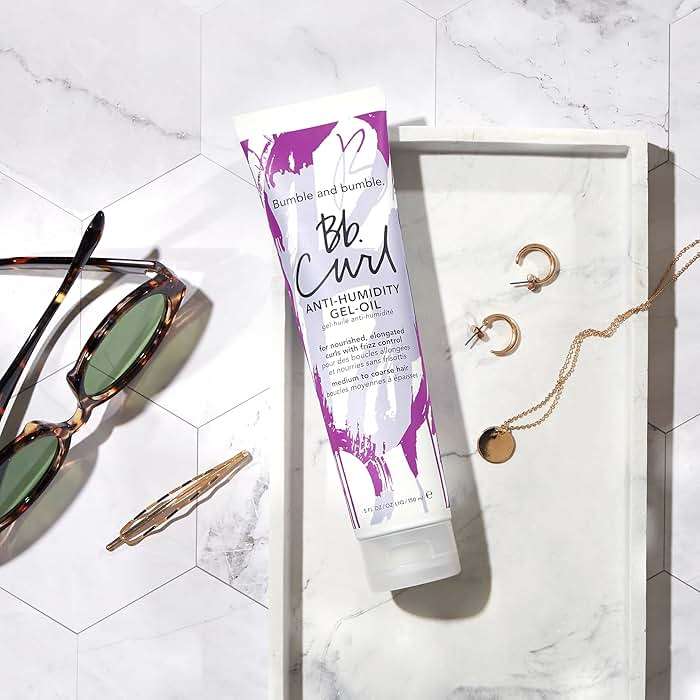 Bumble and bumble. Curl Anti-Humidity Gel-Oil | Anti Frizz | Adds Bounce, Shine, Moisture |For Medium to Thick Coily, Curly Hair | With Jojoba, Avocado + Coconut Oil | Standard Size, 5 Fl Oz - Image 6
