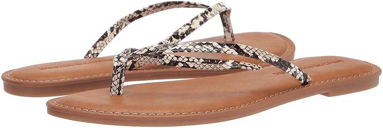 Amazon Essentials Women's Thong Sandal - Image 7