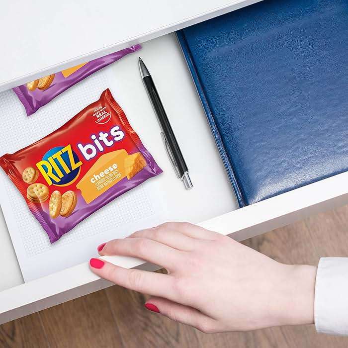 RITZ Bits Peanut Butter and RITZ Bits Cheese Sandwich Crackers Variety Pack, Lunch Snacks for Kids and Adults, 20 Snack Packs - Image 9