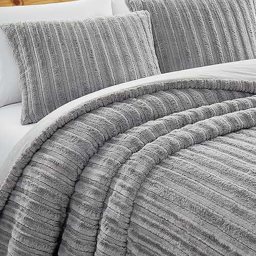 UGG Kenzie Full/Queen Comforter Set with 2 Pillow Shams Plush Faux Fur Bedding Soft Warm Down Alternative Comforter Washable Hypoallergenic Fluffy Blanket Set for Bedroom, Full/Queen Size, Seal - Image 7