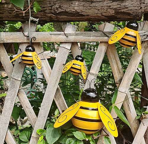 Yungeln Metal Wall Art, 4PCS Metal Bumble Bee Wall Decor, 3D Iron Bee Art Sculpture Hanging Wall Decorations for Outdoor Home Garden - Image 4