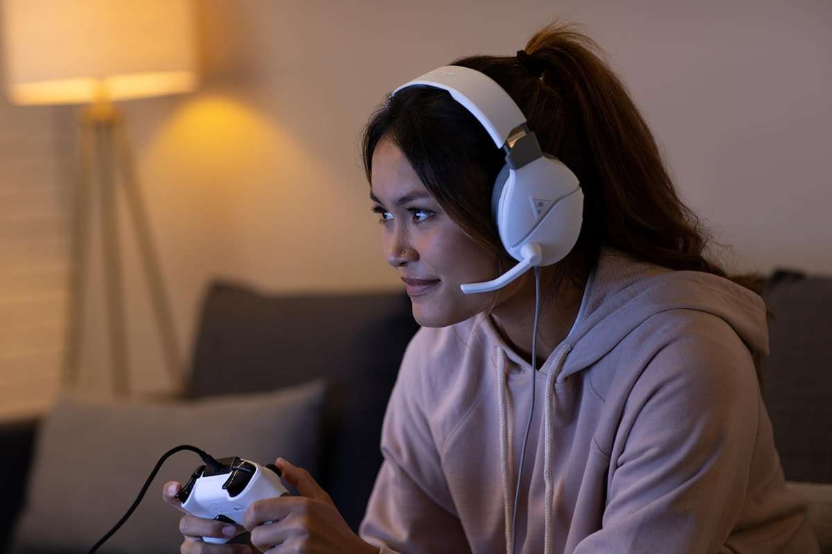 Turtle Beach Recon 200 Gen 2 Powered Gaming Headset - Xbox Series X, Xbox Series S & Xbox One, PS5, PS4, Mobile & PC with 3.5mm - Bass Boost, Memory Foam, White - Image 12
