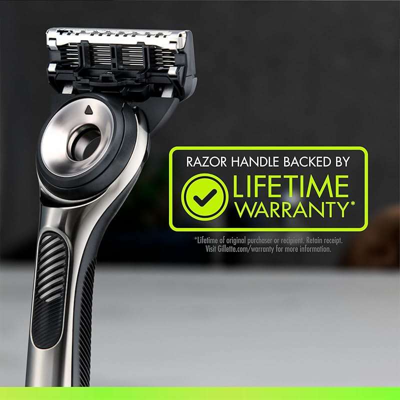 Gillette Labs Razor for Men, 1 Handle, 4 Blade Refills, Magnetic Stand - Image 6