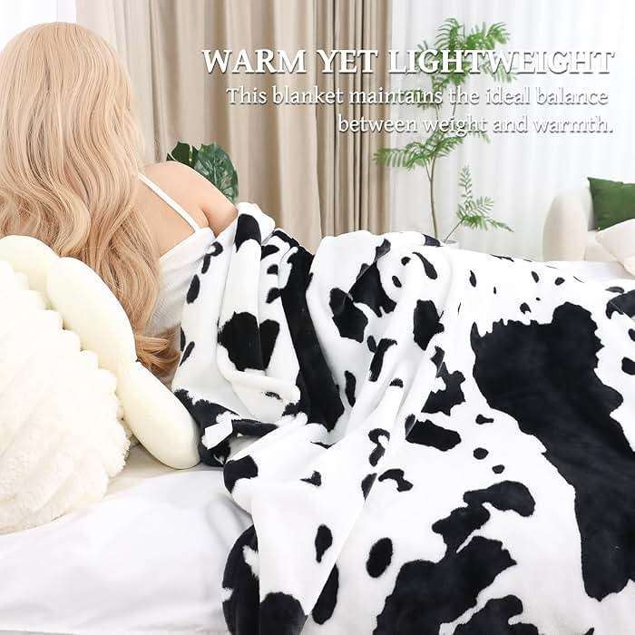 SEEGU Black and White Throw Blanket, 40"x50" | Soft Warm Cozy, For Car Seat Stroller Travel, Home Room Bedroom Decor, All Seasons, Birthday Gifts for Girls Boys - Image 6