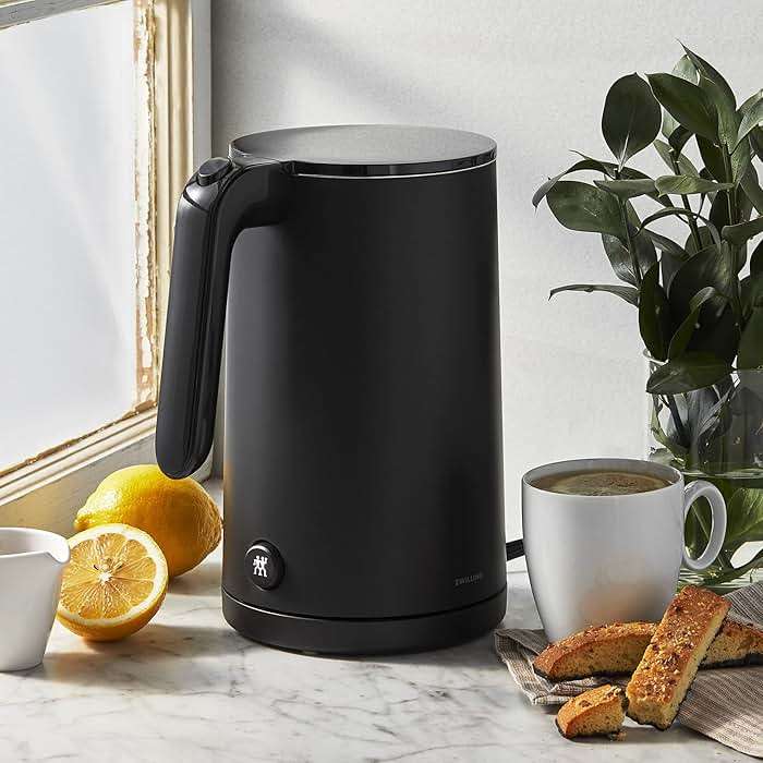 ZWILLING Enfinigy Cool Touch 1-Liter Electric Kettle, Cordless Tea Kettle & Hot Water - Black - Image 5