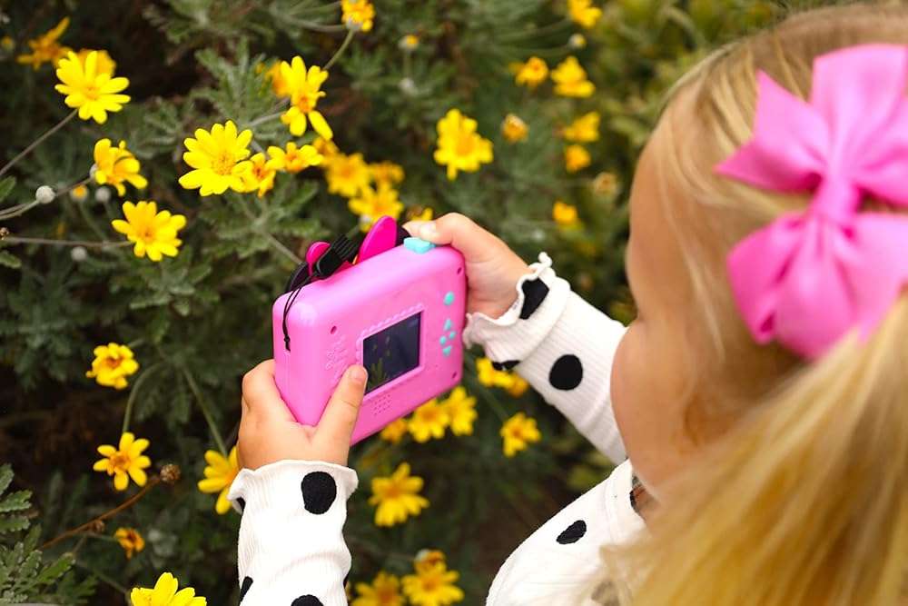 Minnie Mouse Kids Camera with SD Card, Digital Camera for Kids with Video Recording and Built-in Digital Stickers (Minnie) - Image 7