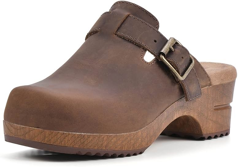 WHITE MOUNTAIN Shoes Behold Leather Clog - Product Image