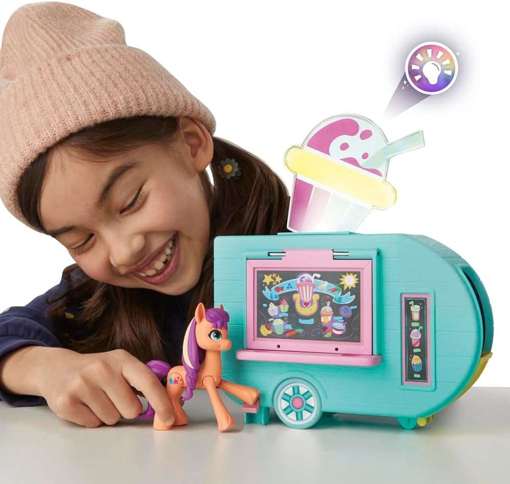My Little Pony Playset Sunny Starscout Smoothie Truck Set, Hoof to Heart Pony Doll, Toys for Girls and Boys 5 Years Old+ - Image 6