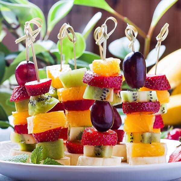 Meanplan 1000 Pcs Bamboo Cocktail Picks 4.72 Inch Bamboo Skewers Handmade Food Garnish Sticks with Looped Knot Fruit Toothpicks for Drinks Appetizer Cocktail Themed Party Snack(Green) - Image 2