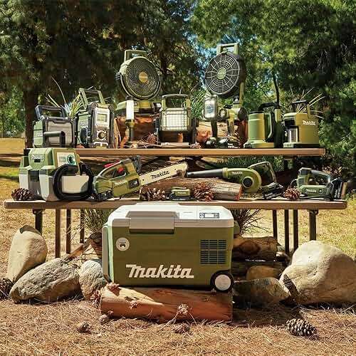 Makita ADADP05 Outdoor Adventure™ 18V LXT® Cordless Power Source, Power Source Only, USB, Camo Green - Image 2