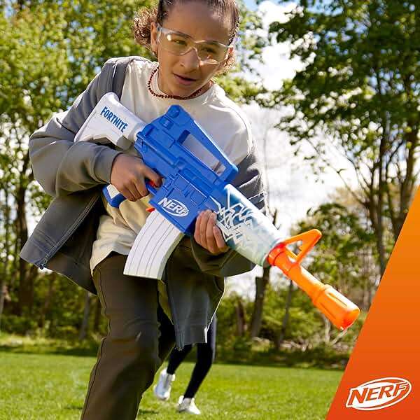 Nerf Fortnite Blue Shock Blaster, 10-Dart Clip, 10 Elite Nerf Darts, Includes Bonus Code to Unlock The Beat Wrap in The Game, Motorized Dart Blaster - Image 2
