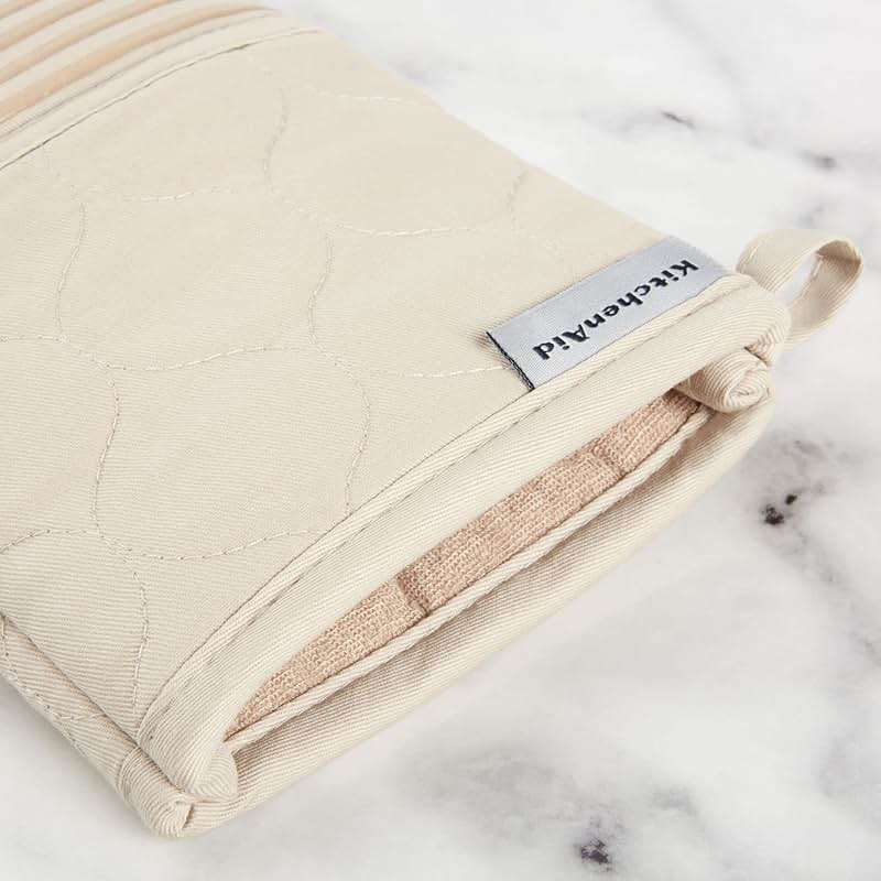 KITCHENAID Quilted Cotton Terry Cloth Oven Mitt, Pot Holder, Kitchen Towel 4-Pack Set, Heat Resistant, Silicone Grip, 16"x26", 7"x13" & 7"x10", Milkshake - Image 7
