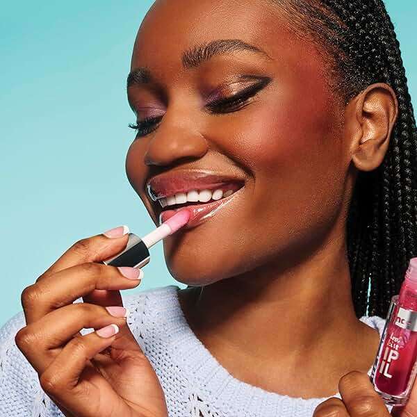 essence | Hydra Kiss Lip Oil | Vegan & Cruelty Free (03 | Pink Champagne) - Image 4