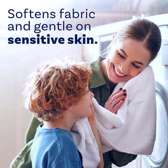 Downy Free & Gentle Liquid Fabric Softener, 140 fl oz, 190 Loads, Hypoallergenic, Sensitive Skin Friendly Fabric Conditioner Liquid - Image 2