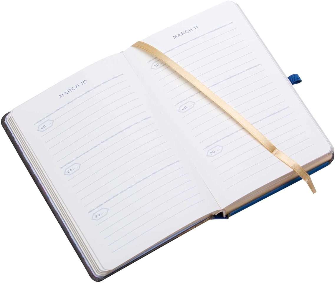 Harry Potter Memory Journal: Reflect, Record, Remember: A Three-Year Daily Memory Journal - Image 4