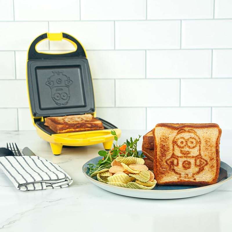 Uncanny Brands Minions Sandwich Maker - Small Kitchen Appliance - Image 3