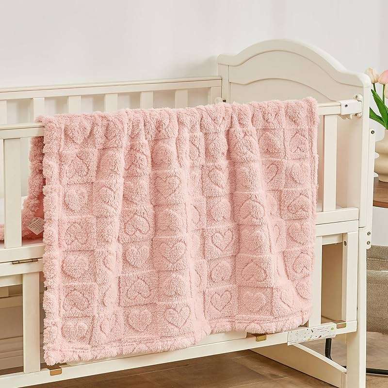 Yurhap Fleece Baby Blanket Heart Checkered Blanket, Ultra Soft Cozy Baby Blankets for Girls Boys, Fluffy Infant Toddler Newborn Receiving Blankets for Crib Stroller 30”×40” (Light Pink) - Image 4