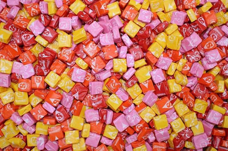 Original Star Candy Bulk - Fruity Chewy Individually Wrapped Pink, Red, Orange, and Yellow Burst Fun Size Candy (2 Pound, Approximately 90 Pieces) - Image 8