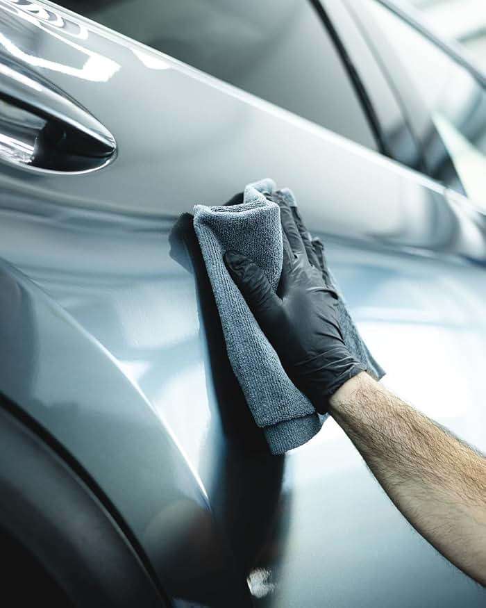 CARPRO DQUARTZ GO Nano Diamond Quartz Fusion Coating: Ceramic Coating for Cars, Professional-Grade Coating in DIY Package, Increase Surface Hardness - (50ml Kit) - Image 8