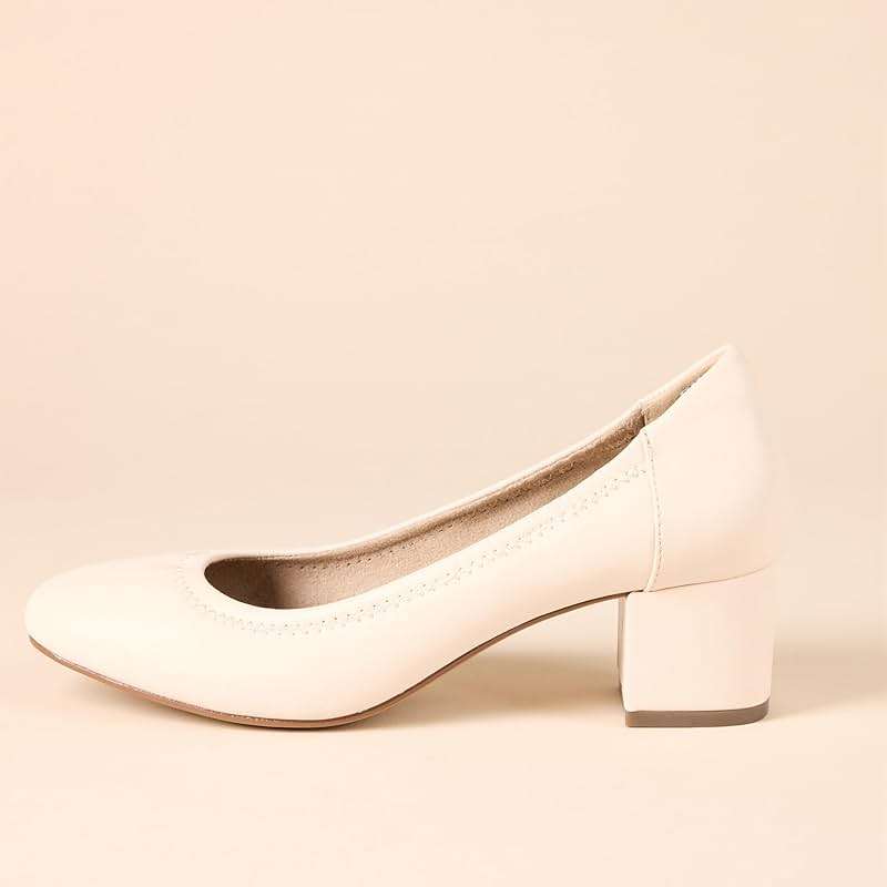 Amazon Essentials Women's Ballet Pump with Block Heel - Image 2
