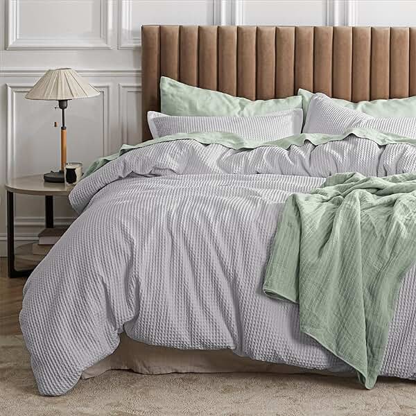 Bedsure Waffle Comforter Set Queen, Grey Soft Bedding, Waffle Weave Bed Set, 3 Pieces, 1 Comforter (90"x90") and 2 Pillow Shams, Cotton Shell and Polyester Lining for All Seasons - Product Image