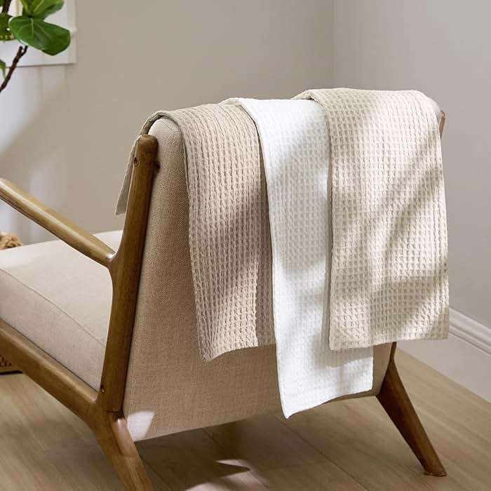 Bedsure Waffle Comforter Set Queen, Grey Soft Bedding, Waffle Weave Bed Set, 3 Pieces, 1 Comforter (90"x90") and 2 Pillow Shams, Cotton Shell and Polyester Lining for All Seasons - Image 5