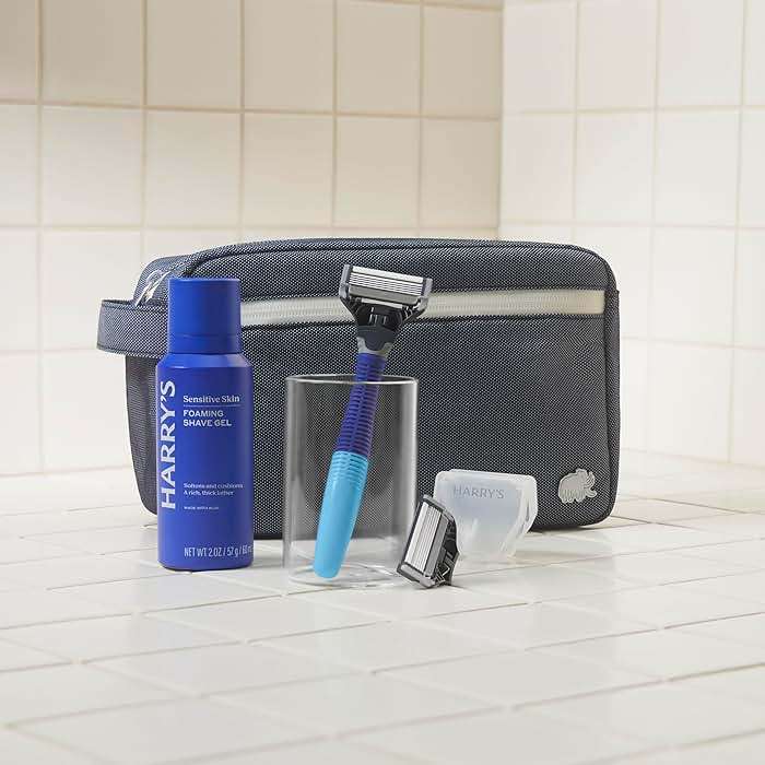 Harry's Travel Shaving Kit for Men - Toiletry Bag, Razor, Foaming Shave Gel, and Blade Cover -Travel Size Toiletries - Image 7