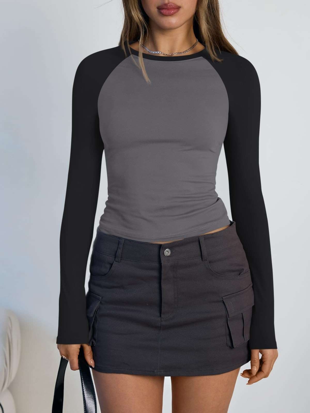 Trendy Queen Women's Long Sleeve Shirts Slim Fit Stretchy Color Block Slightly Cropped Tops - Image 2