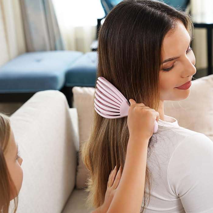 SHINLEA Detangler Brush for Curly Hair, Hairbrush for Wet Dry Thick Thin, Easily Comb Through Curl Hair and Reduces Breakage, Curly Brush for Women Men Kid (Pink) - Image 5