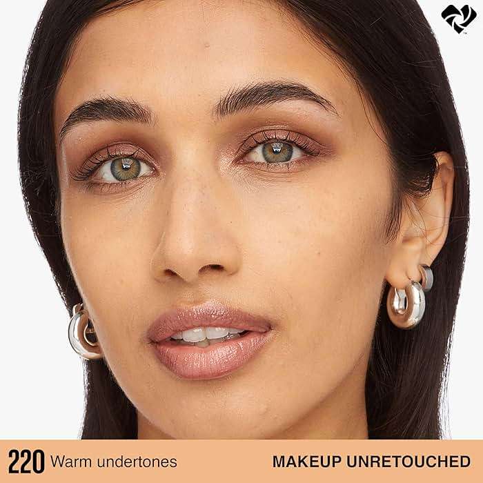 Maybelline Super Stay Lumi-Matte Foundation, Lightweight and Buildable Full Coverage Foundation Makeup For Up To 30HR Wear, 220, 1 Count - Image 3