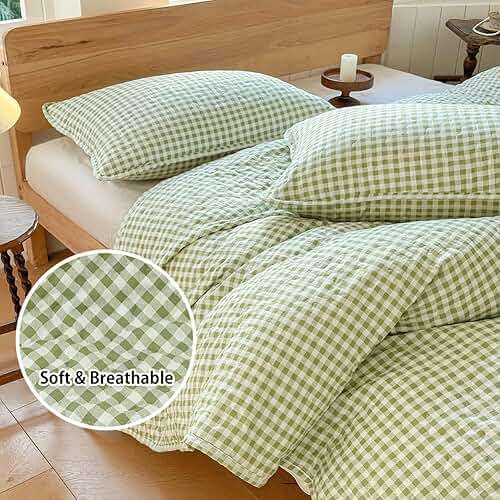 Sage Green Gingham Queen Quilt Set, Soft Pre-washed Microfiber Green Plaid Queen Bedspread, Lightweight Checked Summer Quilt, Grid Bedding Coverlets for All Seasons (Includes 1 Quilt, 2 Pillow Shams) - Image 3