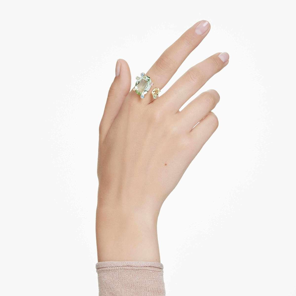 Swarovski Gema open ring, Mixed cuts, Multicolored, Gold-tone finish - Image 5