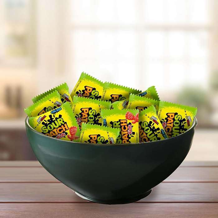SOUR PATCH KIDS Soft & Chewy Gummy Candy, Bulk Candy, 140 Snack Packs - Image 7