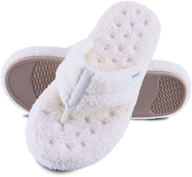 Isotoner Women's Indoor/Outdoor Plush Flip-Flop Slipper with Memory Foam Comfort - Image 4