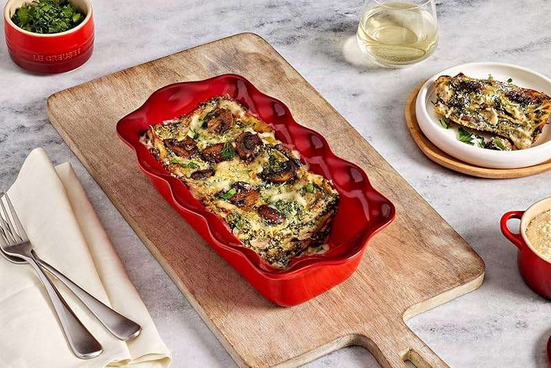 Le Creuset Stoneware Heritage Fluted Loaf Pan, 9", Artichaut - Image 6